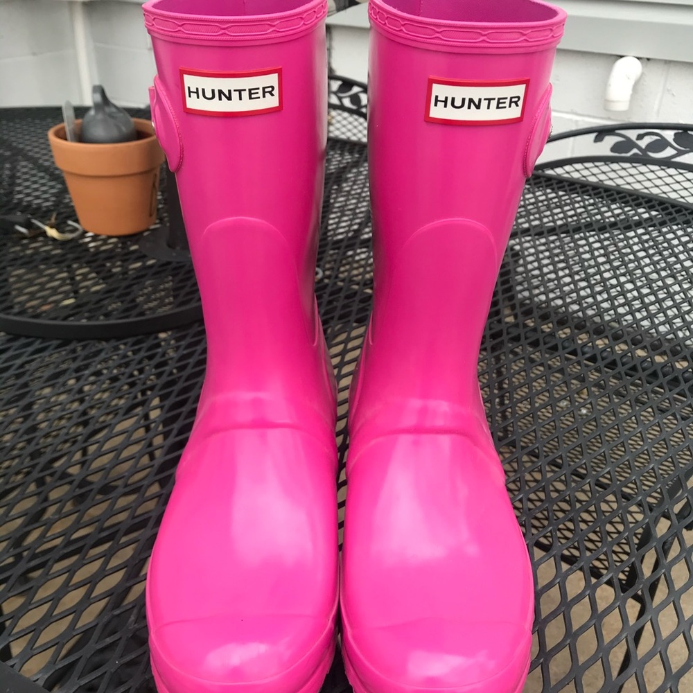 Short Lipstick Pink Hunter Boots💕